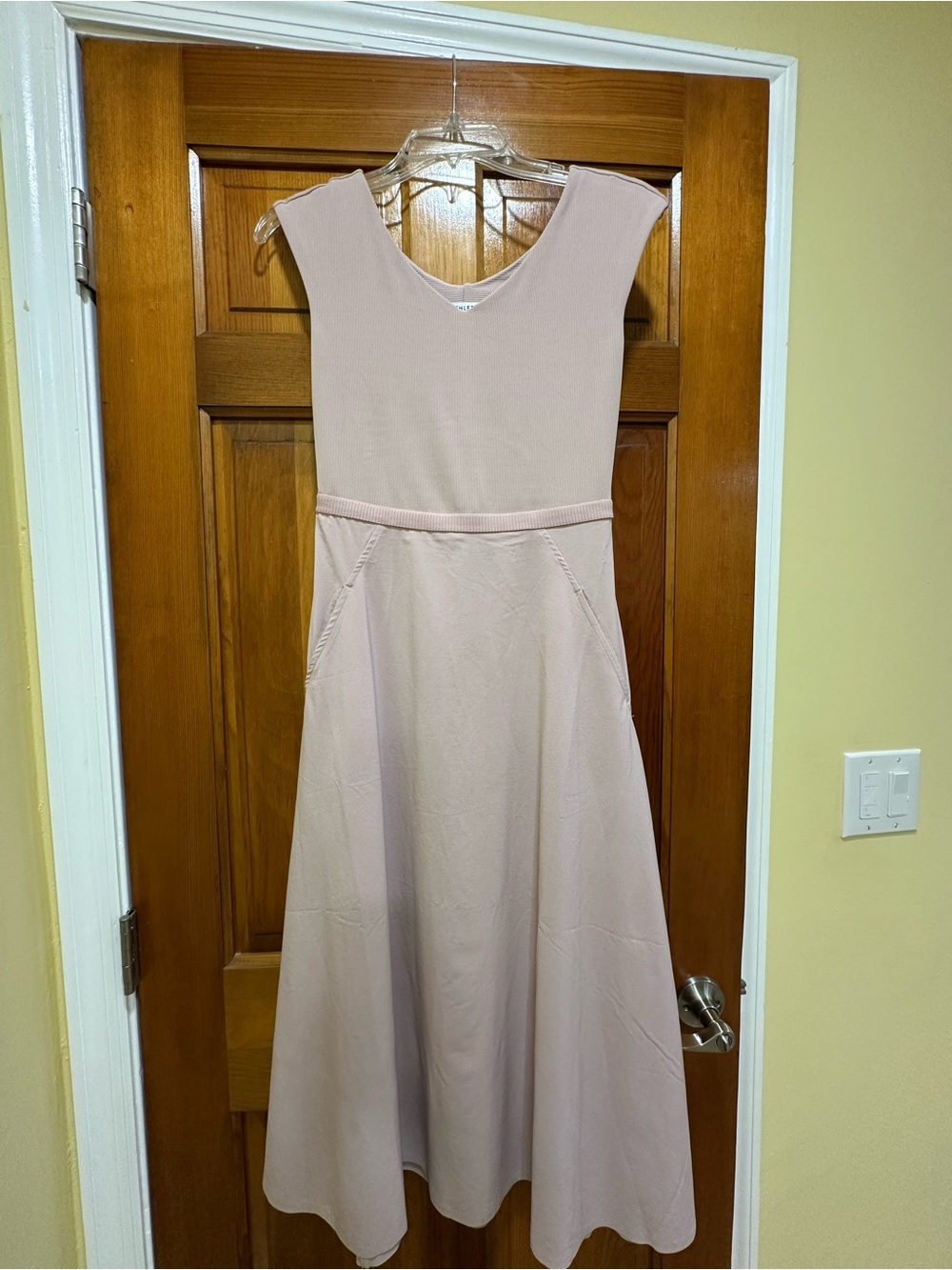 Athleta Sleeveless Maxi Dress in Light Blush Pink
